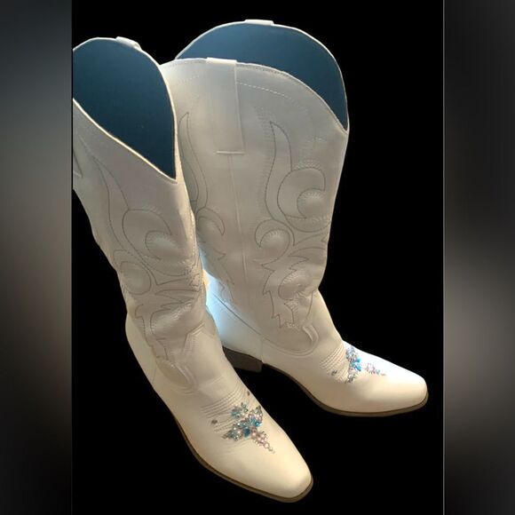 Pecan Street Shoes - White Cowgirl Boots Mid Calf Custom Bling Accents - Wide Calf 2.5" Heel